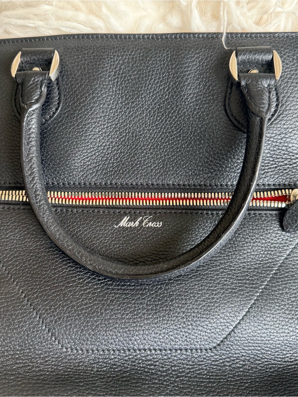 Never used - Mark Cross Black Tumbled (Pebbled) Leather Bag with Shoulder Strap - Picture 2 of 7